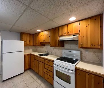 For Lease - 947 Oklahoma Drive Unit# Lower, Pickering, Ontario - Photo 3