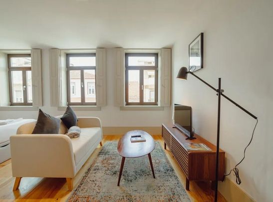 Rua de Antero de Quental, Porto, Braga 4050-052 - Photo 1