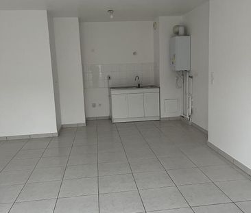 APPARTEMENT TYPE 3 68m2 VOIRON - Photo 3
