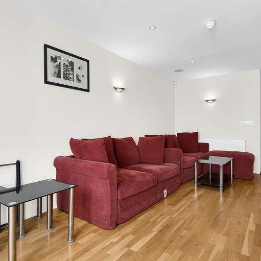 The Colonnades, Bayswater, W2 - Photo 1