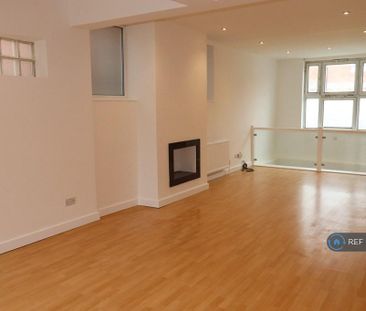 3 bedroom terraced house to rent - Photo 2