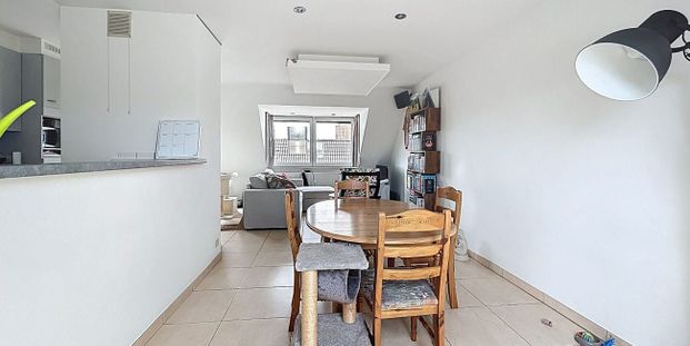 Appartement te huur in Ruddervoorde voor € 790 met 2 slaapkamers - Foto 1