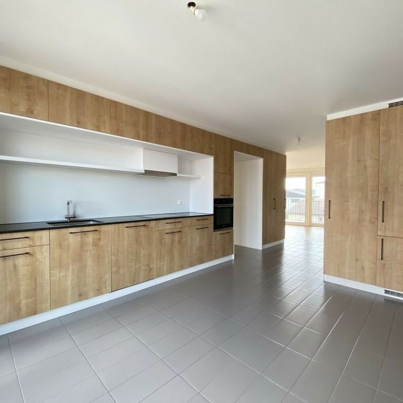 Appartement de 4,5 pièces au coeur de Romont - Photo 2