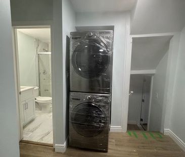 For Lease - 194 Samuels Street Unit# Main Floor, Kitchener, Ontario - Photo 3