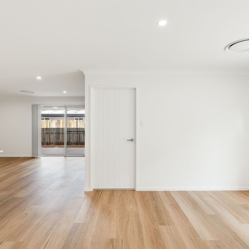 Brand-New 3 Bedroom Home in South Toowoomba - Photo 1