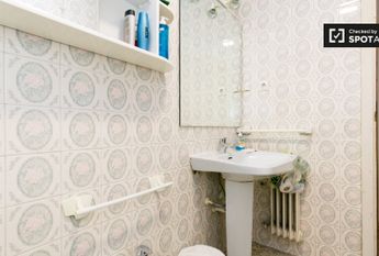 granada, Andalusia 18004