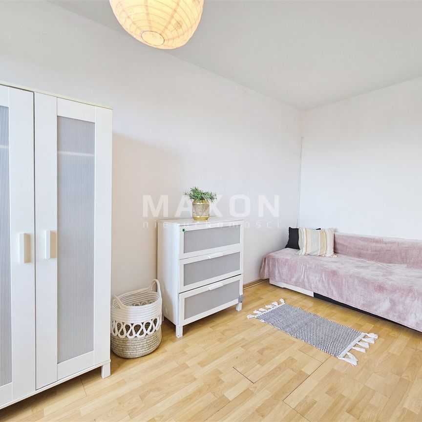 Od zaraz przy Metrze Imielin - Zdjęcie 1