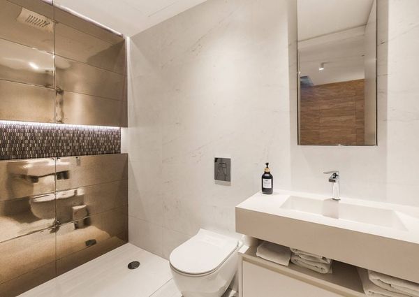 6 bedroom luxury Villa for rent in Nueva Andalucia, Spain