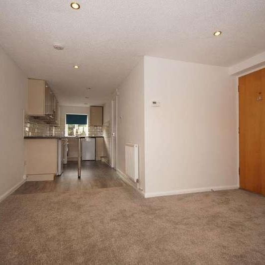 Bishops Cleeve, GL52 - Photo 1