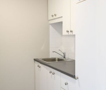 1550 Avenue Filion - Photo 1