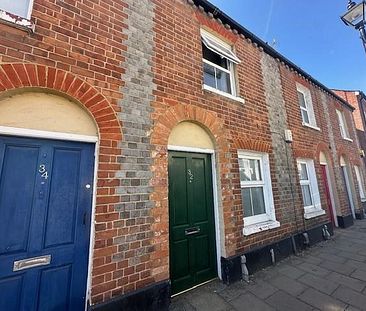 3 bedroom terraced house to rent - Photo 1