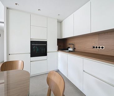 Location Appartement 3 pièces 63m² NICE 06000 - Photo 3