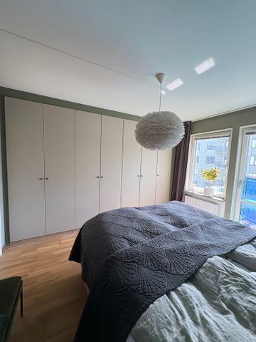 Mobilgatan, Hägersten - Photo 5