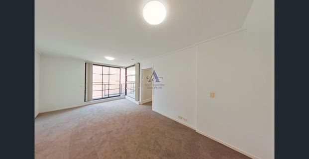 Spacious 2 bedroom apartment with study area plus parking in Alexandria - Photo 1