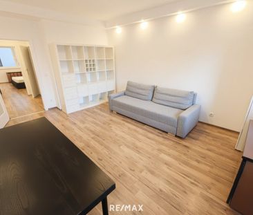 Renovierte großzügige 2 Zimmer Loggia Wohnung mit KFZ Abstellplatz ... - Photo 5