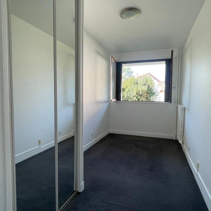 Appartement 2 pièces - Nanterre, - Photo 1