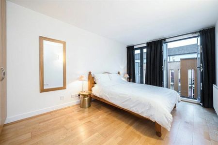 Bermondsey Street, London, SE1 - Photo 2