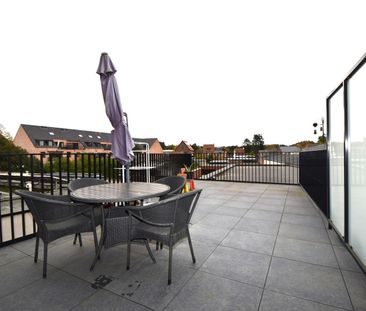 Modern- & lichtrijk 2-slk. app met Z-gericht terras & garage - Photo 1