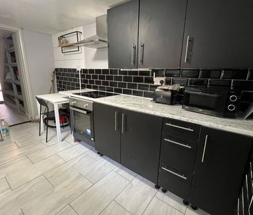 Room in a Shared Flat, Grange Road, E13 - Photo 6
