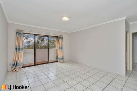 Perfectly located two bedroom unit! - Photo 4