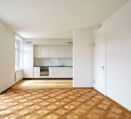 1 Zimmer, 111 m², 1. Stock - Photo 4
