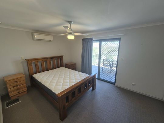 2 Bedroom 1 Bathroom Unit with Fantastic Views - Photo 1