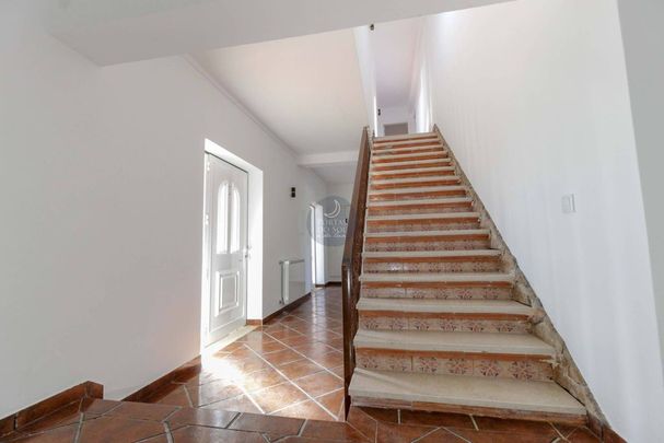 Luxury Villa for rent in Santarém, Distrito de Santarém - Photo 1