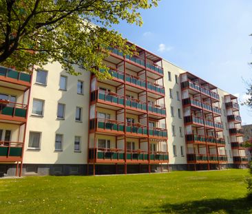 Gemütliche 2-Raum-Wohnung mit Wannenbad - Foto 1