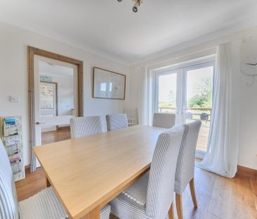 4 bedroom terraced house to rent - Photo 2
