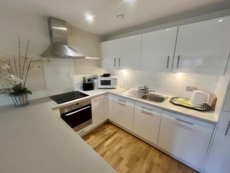 2 bedroom apartment to rent - Photo 4