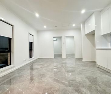 Stylish Near-New Three-Bedroom Granny Flat - Photo 1