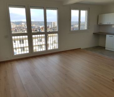 Location Appartement SOTTEVILLE LES ROUEN - Photo 3
