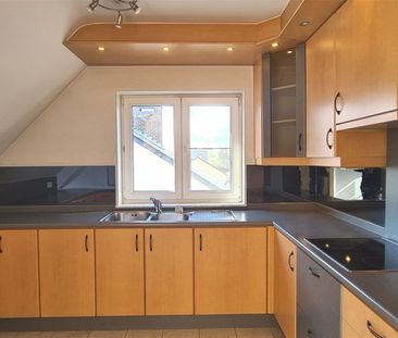 Gezellig dakappartement met zéér ruim terras. - Photo 4