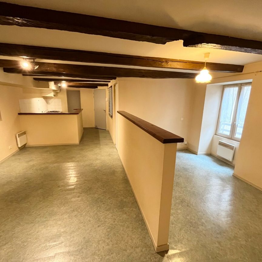 Location Appartement 1 pièce 33m² CAHORS 46000 - Photo 1