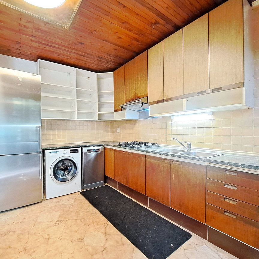 Pronájem bytu 4+1 116 m² - Фото 1