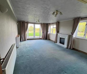 4 bedroom detached house to rent - Photo 3