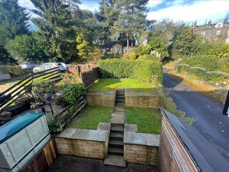 3 bedroom end of terrace house to rent - Photo 5