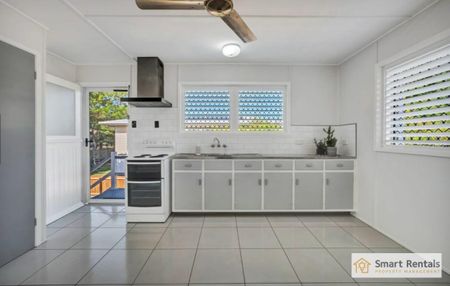 11 Riechelmann Street, Heatley QLD 4814 - House For Rent | Domain - Photo 4