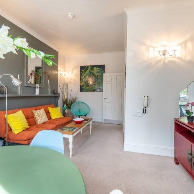 1 bedroom flat to rent - Photo 1