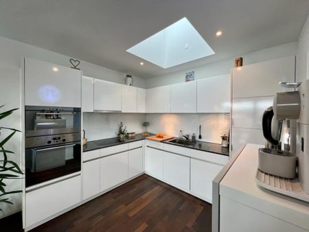 möblierte 3.5 Zimmer-Attikawohnung in Luzern - Photo 4