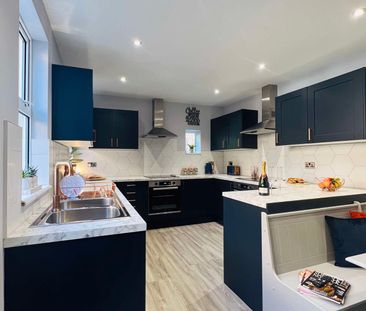 Beautifully presented property promoting modern living - Foxhall Ro... - Photo 5