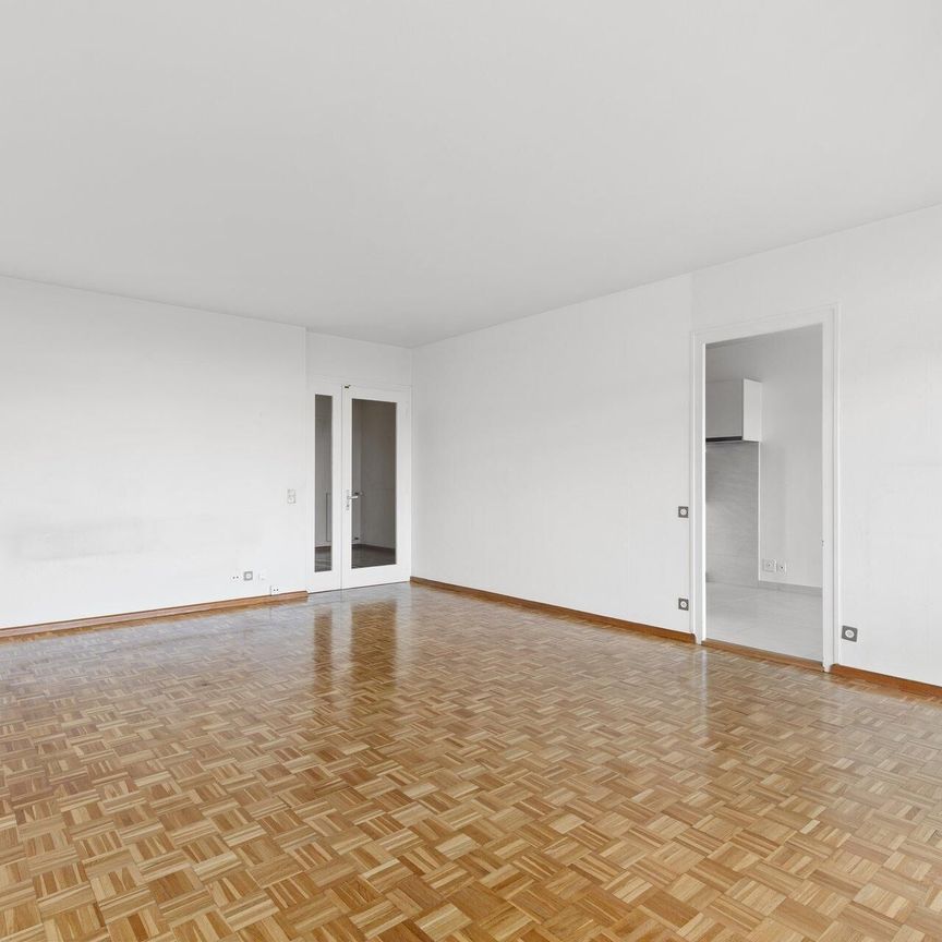 Spacious 3-room apartment on the 5th floor - Photo 1