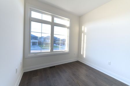 For Lease - 45 Joanne Crescent, Wasaga Beach, Ontario - Photo 3