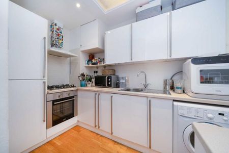 2 bedroom flat to rent - Photo 4
