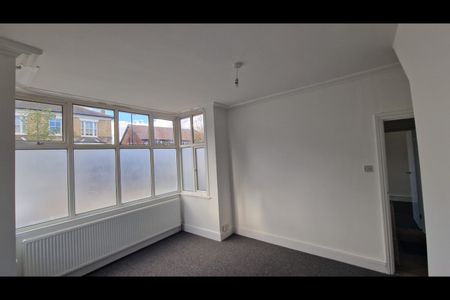3 Bed Flat, Havelock Road, CR0 - Photo 5