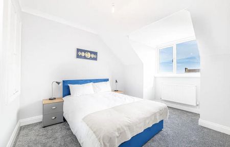 2 bedroom flat to rent - Photo 4
