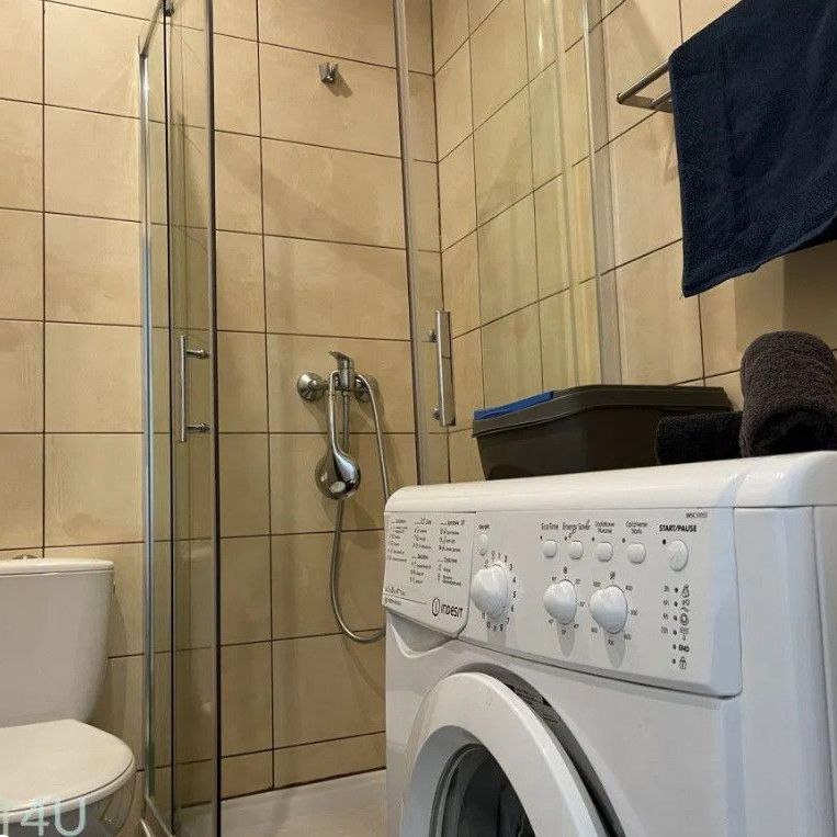 Jasna kawalerka blisko centrum Katowic - Zdjęcie 1