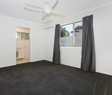 SPACIOUS 3-BEDROOM HOME + SELF-CONTAINED STUDIO IN THE HEART OF SOU... - Photo 2