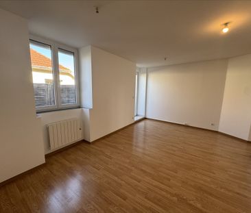 Location Appartement 3 pièces 58m² - Photo 3