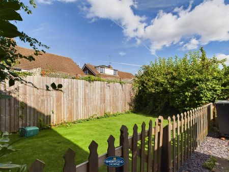 Whateleys Drive, Kenilworth - Photo 5